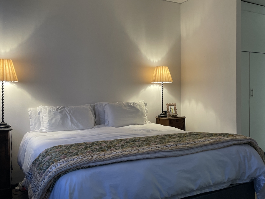 To Let 1 Bedroom Property for Rent in Oranjezicht Western Cape